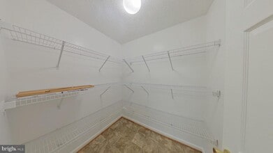 11 Morningstar Dr in Hedgesville, WV - Building Photo - Building Photo