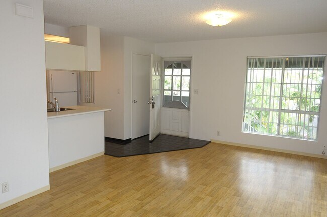 279 Mananai Pl in Honolulu, HI - Building Photo - Building Photo