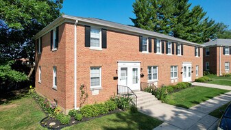 5607 Selby Ct in Worthington, OH - Building Photo