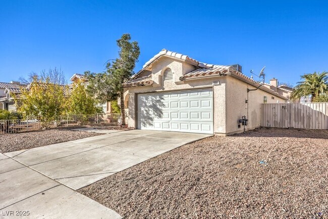 property at 5501 Lonesome Biker Ln