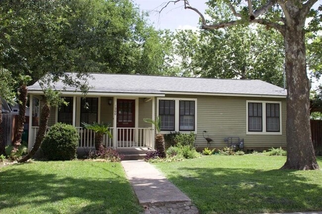 property at 1200 Alegria Rd