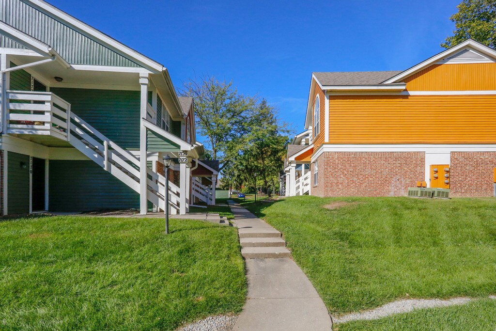 Mad River Apartments in Dayton, OH