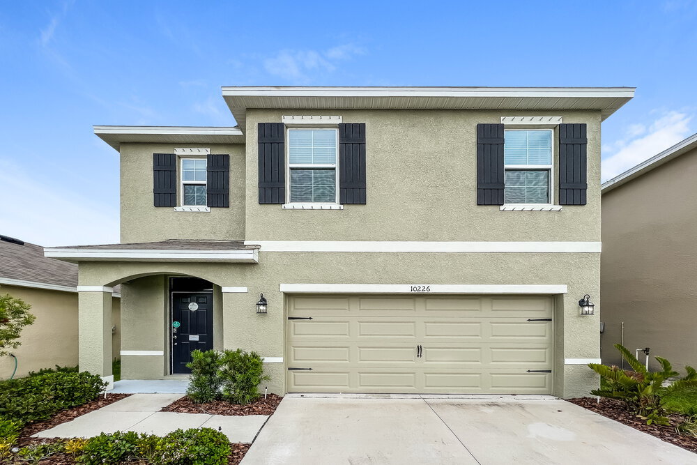 10226 Geese Trail Cir in Sun City Center, FL - Building Photo