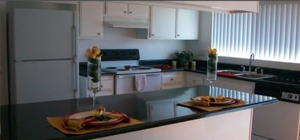 Stone Arbor Apartments in Oceanside, CA - Foto de edificio - Interior Photo