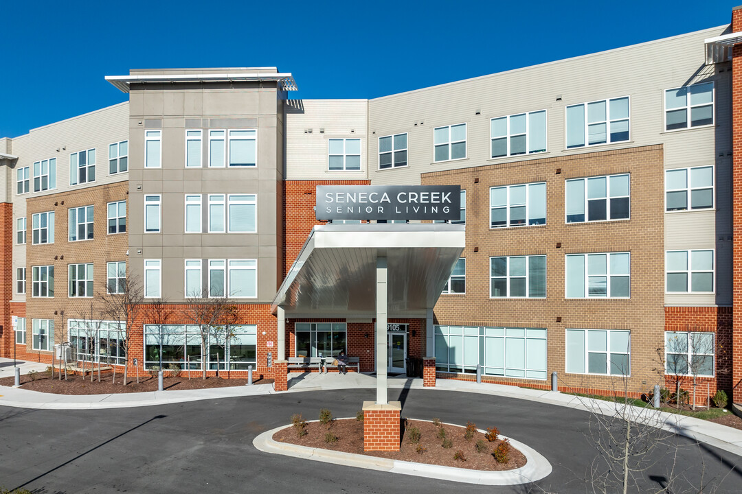 Seneca Creek Senior Living in Gaithersburg, MD - Foto de edificio