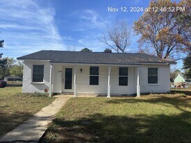 638 Walker St in Fayetteville, NC - Building Photo
