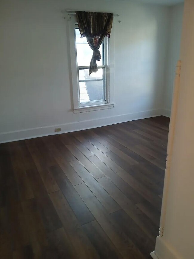 129 Plainfield Ave in Johnstown, PA - Building Photo - Building Photo