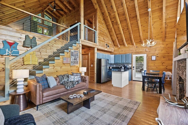 22 Green Mountain Ct