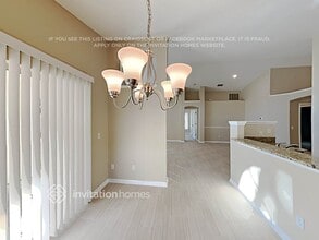 2515 Clareside Dr in Valrico, FL - Foto de edificio - Building Photo