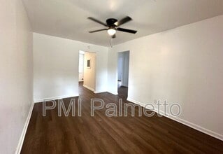 1319 Hendrix St in Columbia, SC - Building Photo - Building Photo