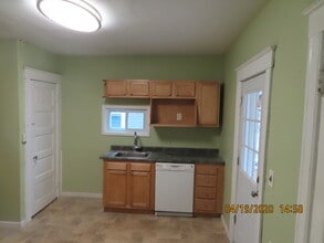 947 Westcott St in Syracuse, NY - Building Photo - Building Photo