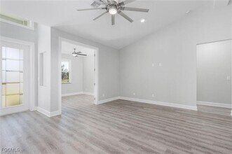 2601 Diplomat Pkwy W in Cape Coral, FL - Building Photo - Building Photo