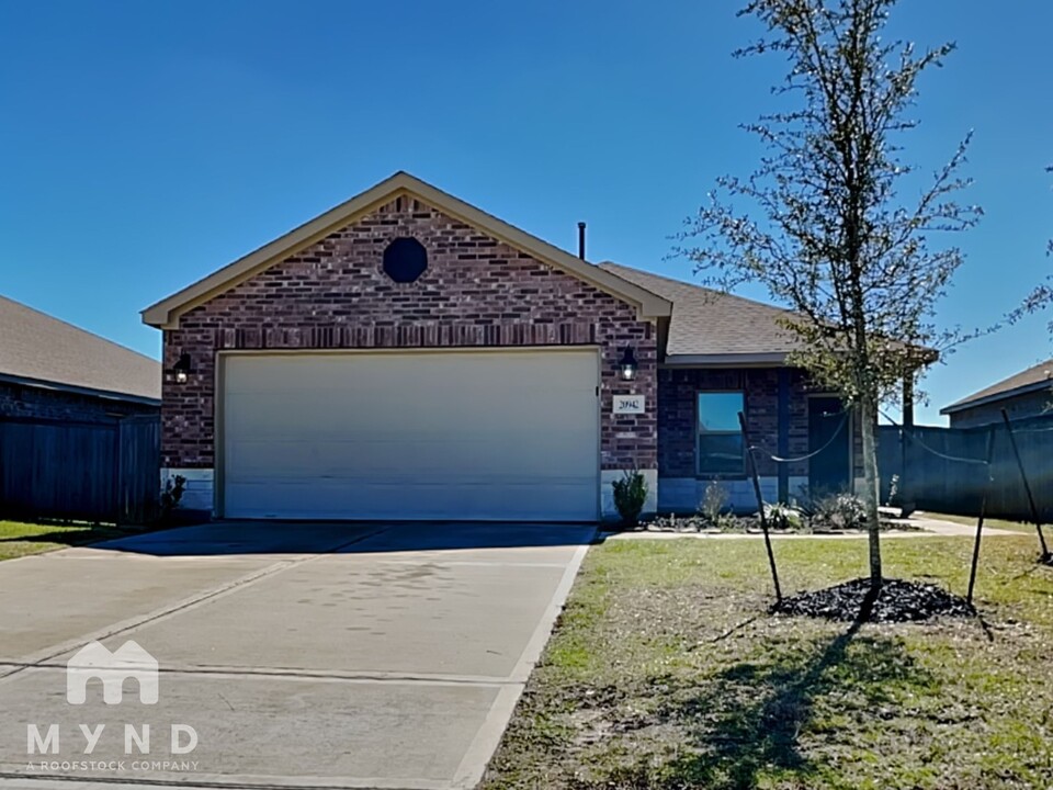 20942 Canary Wood Ln in Roman Forest, TX - Building Photo