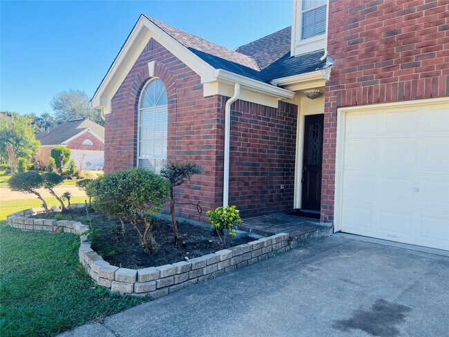 8903 N Deer Meadow Dr in Houston, TX - Building Photo - Building Photo