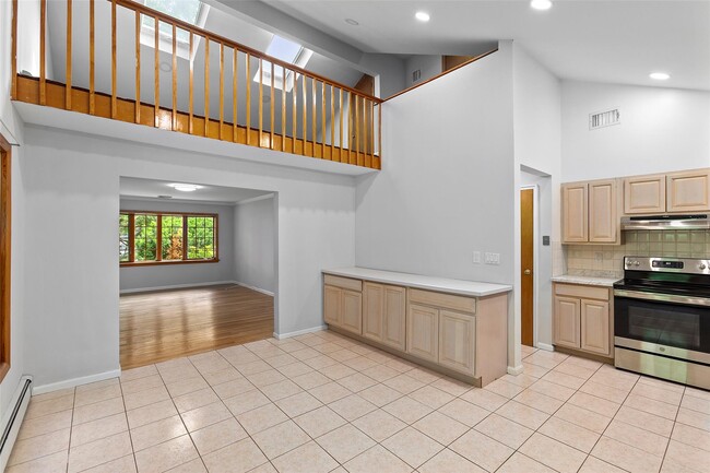property at 934 Lester Rd