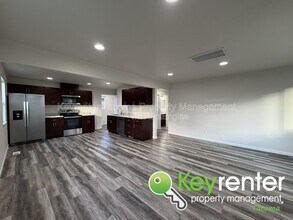 5431 Clarkston St in Tacoma, WA - Building Photo - Building Photo