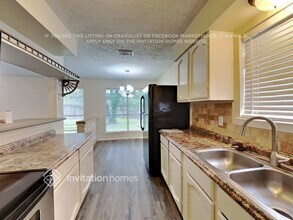 2835 Pilgrims Point Dr in Webster, TX - Building Photo - Building Photo