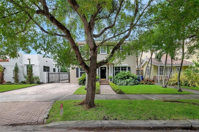 1432 SW 11th St in Miami, FL - Building Photo - Building Photo