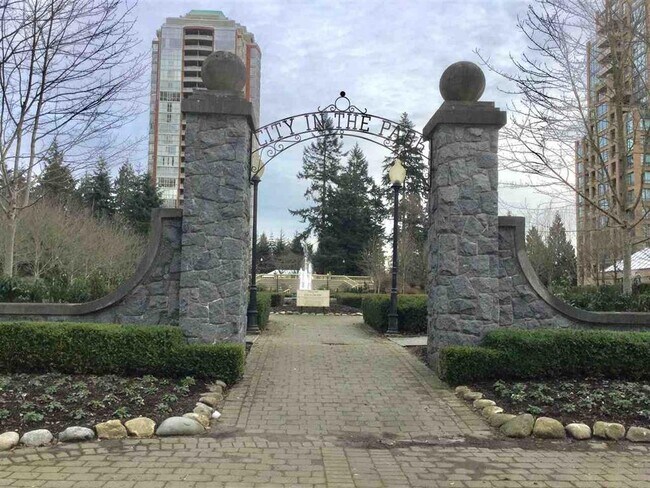 6838 Station Hill Dr in Burnaby, BC - Building Photo - Building Photo