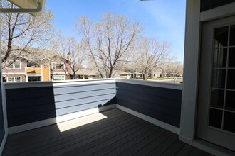 2421 Owens Ave in Fort Collins, CO - Foto de edificio - Building Photo