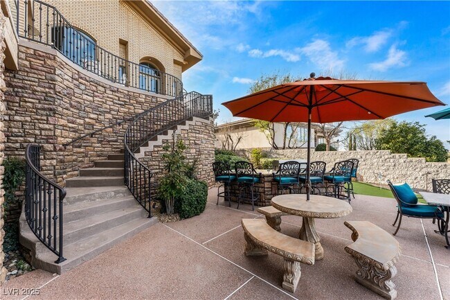 property at 2870 Quartz Canyon Dr