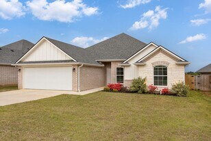1640 Legacy Dr in Tyler, TX - Building Photo