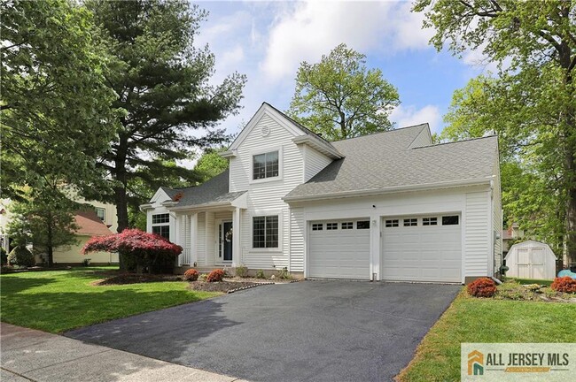 160 Buttonwood Dr in Piscataway, NJ - Building Photo - Building Photo