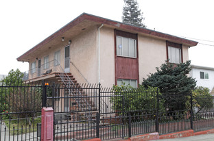 3542 Custer St Apartments