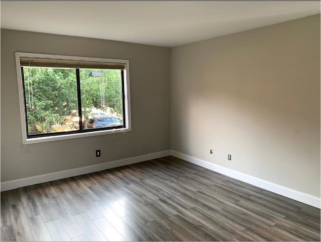 property at 6441 Richmond Hwy
