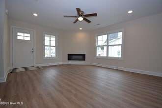 640 Abigail Taylor Dr in Greenville, NC - Building Photo - Building Photo
