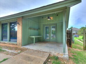 6 Janeway Pl in Shawnee, OK - Building Photo - Building Photo
