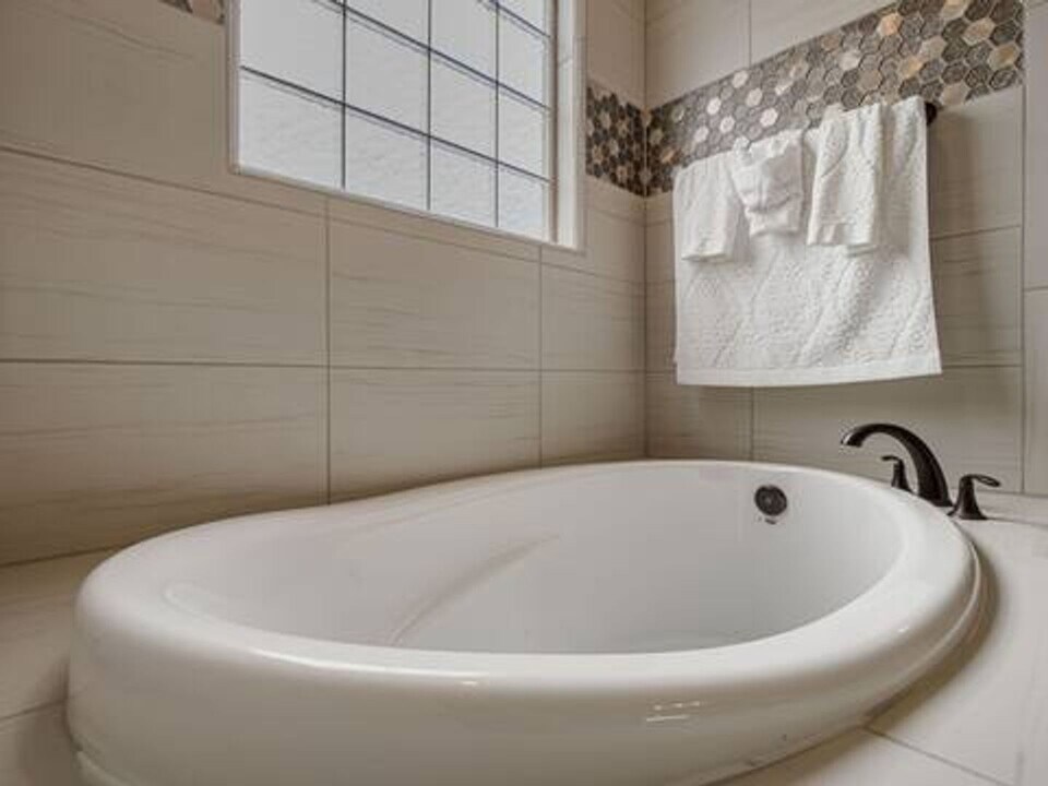 1130 Gaitan Dr in Horizon City, TX - Building Photo