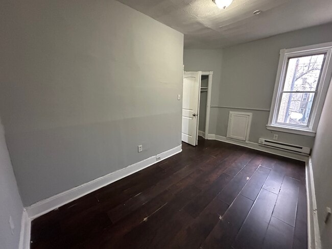 1948 E Monmouth St in Philadelphia, PA - Building Photo - Building Photo