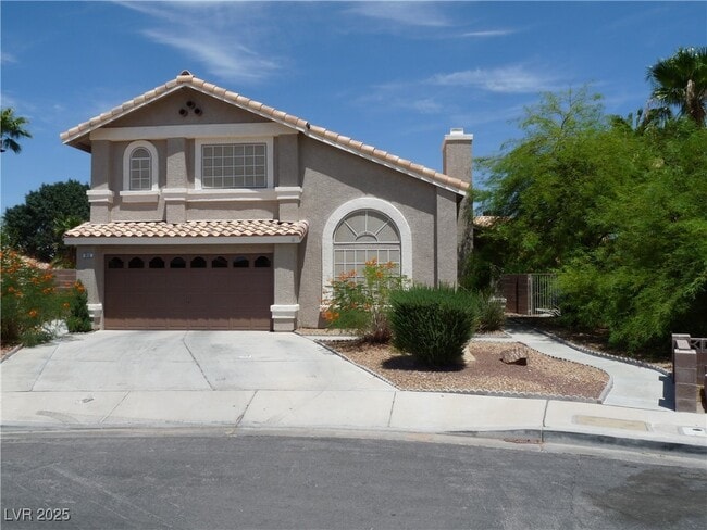 property at 912 Crowfoot
