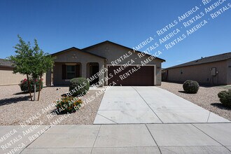 118 W Impala Dr in Casa Grande, AZ - Building Photo - Building Photo