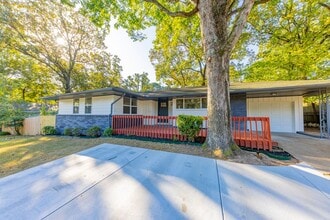 1822 McCain Blvd in North Little Rock, AR - Building Photo - Building Photo