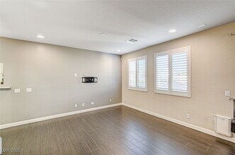 8970 Whitten Park Ave in Las Vegas, NV - Building Photo - Building Photo