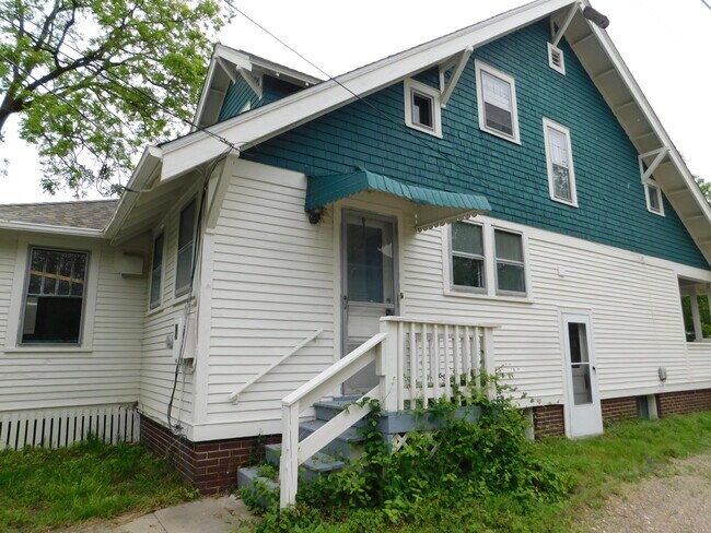 310 Olive St in Ypsilanti, MI - Building Photo - Building Photo