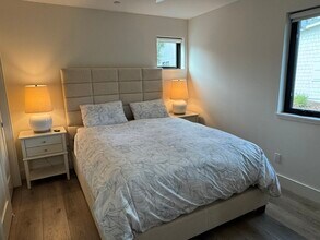 125 Kennedy Ln in Healdsburg, CA - Building Photo - Building Photo