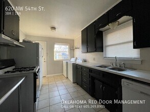 620 NW 54th St in Oklahoma City, OK - Building Photo - Building Photo