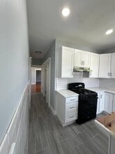 291 Potter Ave in Staten Island, NY - Building Photo - Building Photo