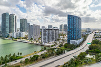 The Charter Club in Miami, FL - Foto de edificio - Building Photo