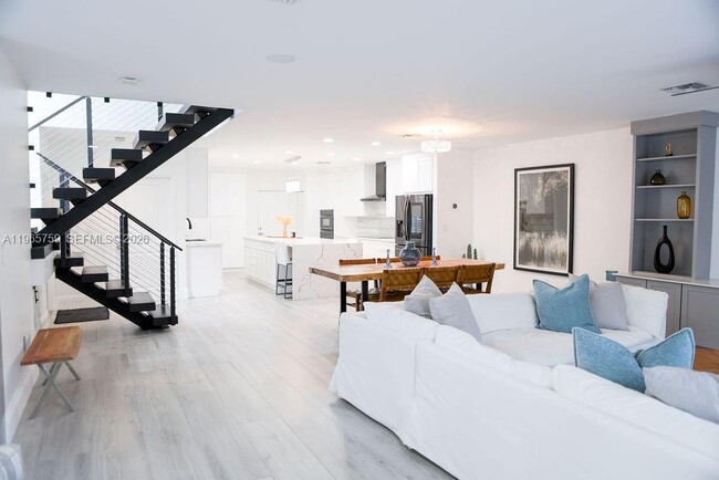 2948 Hidden Harbour Ct in Fort Lauderdale, FL - Foto de edificio - Building Photo