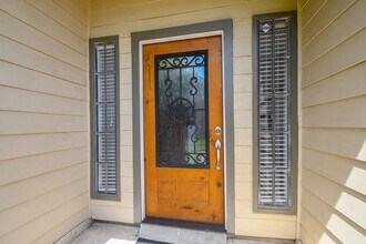 718 Country Pl Dr in Houston, TX - Building Photo - Building Photo