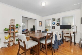 23 Bentley St in Boston, MA - Building Photo - Building Photo