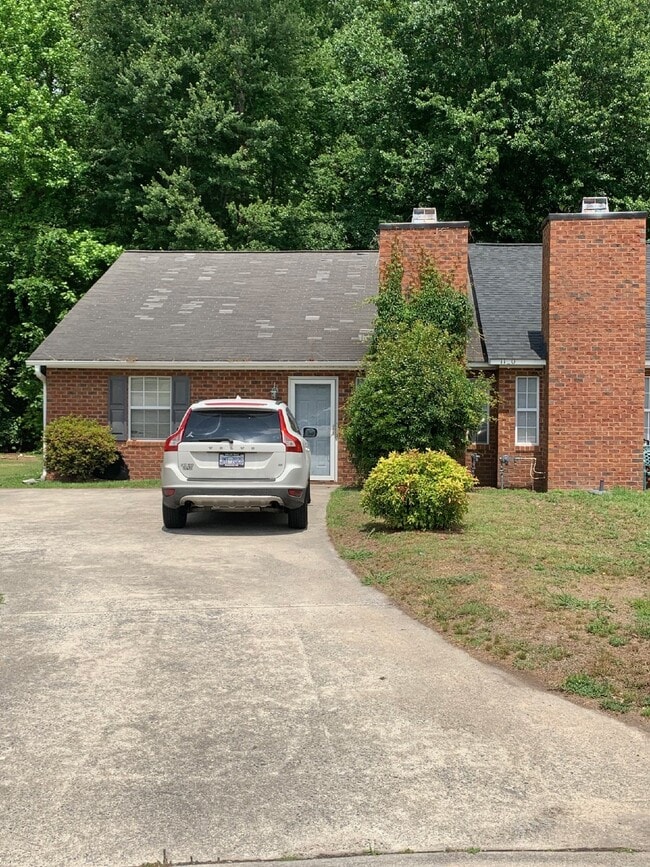 property at 1100 Holden Dr