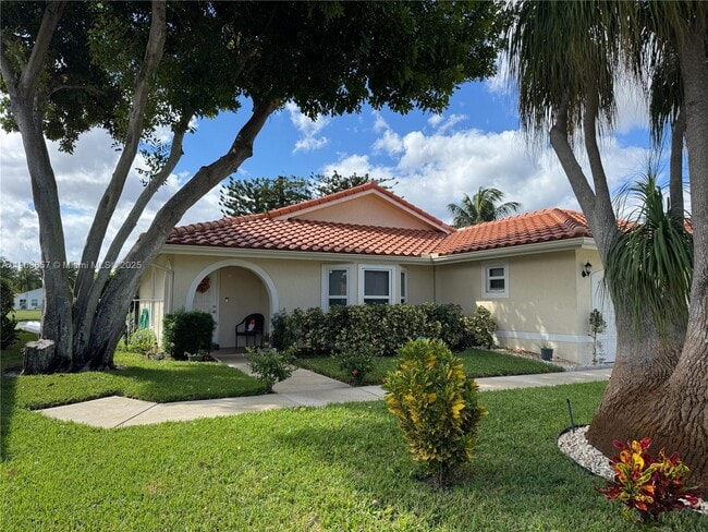 5226 Brian Blvd in Boynton Beach, FL - Building Photo - Building Photo
