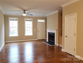 623 Old Meeting Way in Davidson, NC - Building Photo - Building Photo