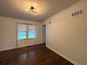2633 S Toledo Ave in Tulsa, OK - Building Photo - Building Photo