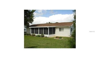 17516 SE 96th Ct in the Villages, FL - Building Photo - Building Photo